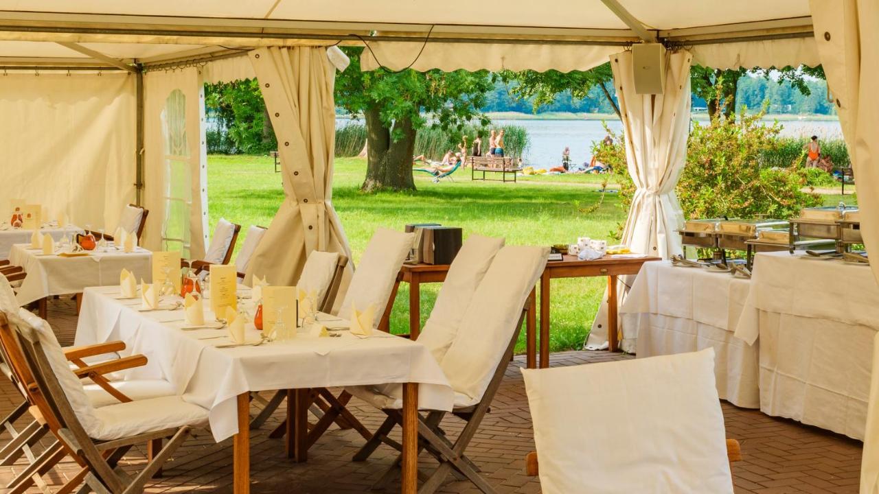 Seepark Hotel Am Wandlitzsee ภายนอก รูปภาพ